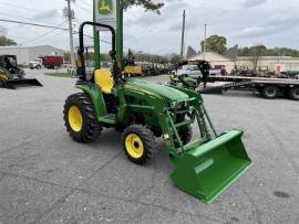 2022 John Deere 3032E