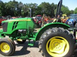 2016 John Deere 5055E