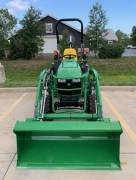 2022 John Deere 2025R