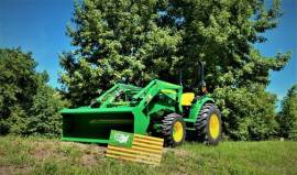 2022 John Deere 4052M