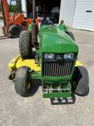 John Deere 850