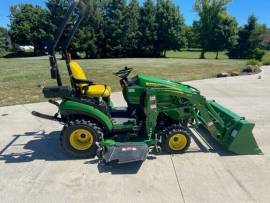 2018 John Deere 1025R