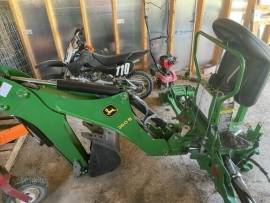 2018 John Deere 1025R