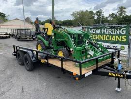 2022 John Deere 1025R