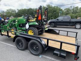 2022 John Deere 1025R