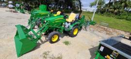 2022 John Deere 2025R