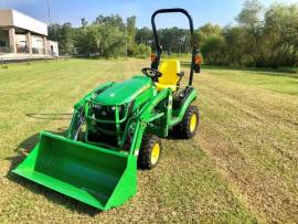 2022 John Deere 1025R