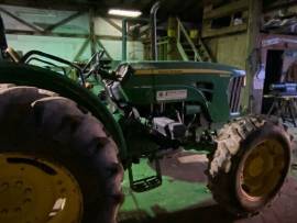 2013 John Deere 5083E