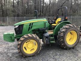 2018 John Deere 5090E