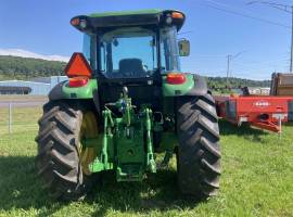 2017 John Deere 6120E