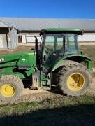 2015 John Deere 5100E