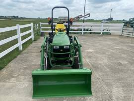 2015 John Deere 1025R