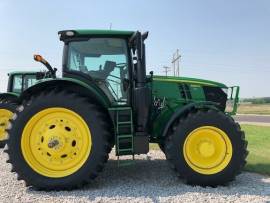 2020 John Deere 6250R