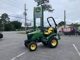 2022 John Deere 2025R