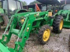 2016 John Deere 5055E