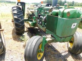 John Deere 2640