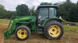 John Deere 5083E