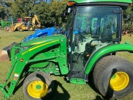 2019 John Deere 3046R