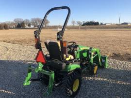 2022 John Deere 1025R