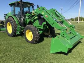 2022 John Deere 6120E