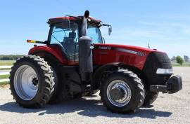 2015 Case IH Magnum 220