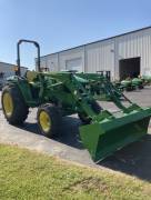 2022 John Deere 4052M