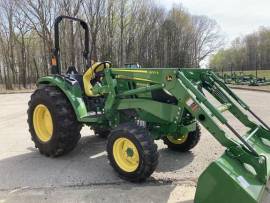 2022 John Deere 4044M