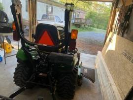 2014 John Deere 1025R