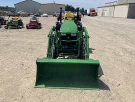 2018 John Deere 2025R