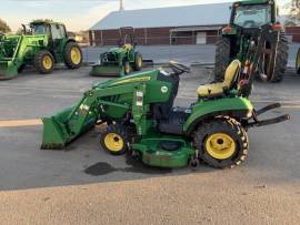 2017 John Deere 1023E