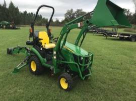 2022 John Deere 1025R TLB