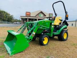 2022 John Deere 1025R