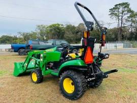 2022 John Deere 1025R