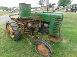 John Deere M