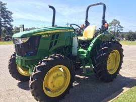 2022 John Deere 5045E