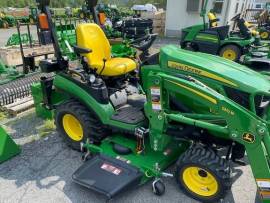 2018 John Deere 1025R