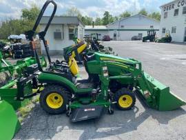 2018 John Deere 1025R