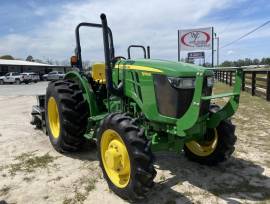 2016 John Deere 5055E