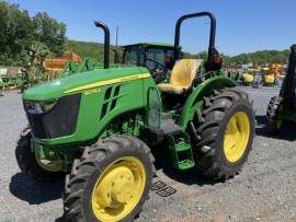 2022 John Deere 5075E