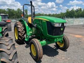 2015 John Deere 5055E