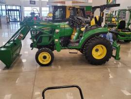 2022 John Deere 2038R