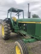 John Deere 4230