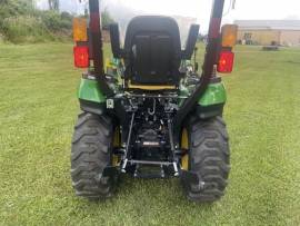 2022 John Deere 2025R