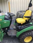 2014 John Deere 1025R