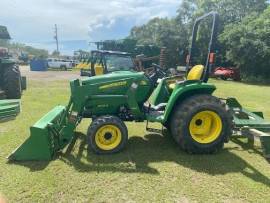 2017 John Deere 3025E