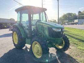 2022 John Deere 5075E