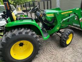 2010 John Deere 3032E