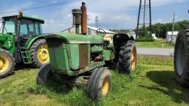 1965 John Deere 5010