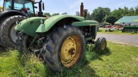 1965 John Deere 5010