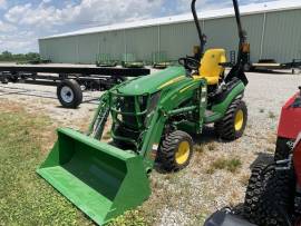 2022 John Deere 1025R